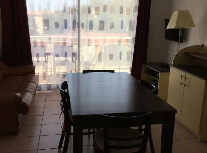 Appartement Dans Les Jardins De Phoebus